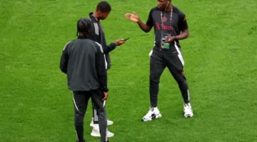 موعد مباراة مانشستر يونايتد ضد وست هام وتفاصيل القنوات الناقلة لهذه المواجهة الحاسمة 1